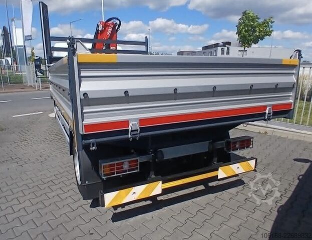 Kran med tippflak Fuso Canter 7C15 Fassi Kran 3-seiten Kipper