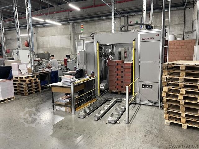 Hoerauf máquina de hacer tapas BDM Speed (2007) con Solema Cartesio Hoerauf BDM Speed