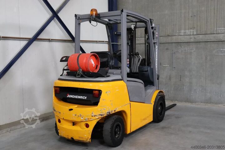 Gaffeltruck Jungheinrich TFG 425 s