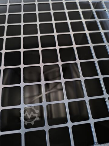 Dozownik i podajnik przypraw / przypraw suchych Rospen powder feeder with scarf feeder