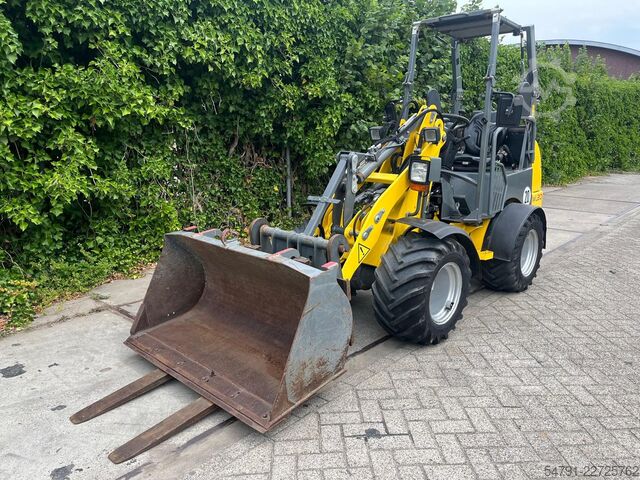 Nakladač WACKER NEUSON WL20