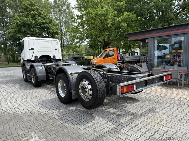 LKW-Fahrgestell Scania P420 8X2*6