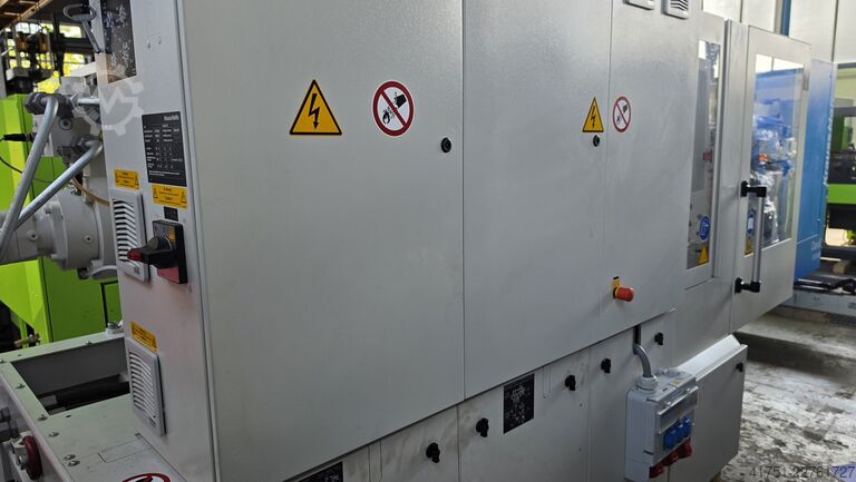 Macchina per stampaggio a iniezione KraussMaffei KM 80-380 CX