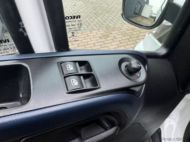 Furgão frigorífico IVECO Daily 35S14 Hi-Matic Tiefkühlkoffer *Carrier*