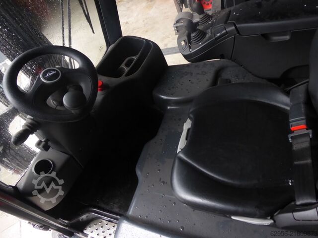 Chariot élévateur électrique à 4 roues Linde E20PH-02