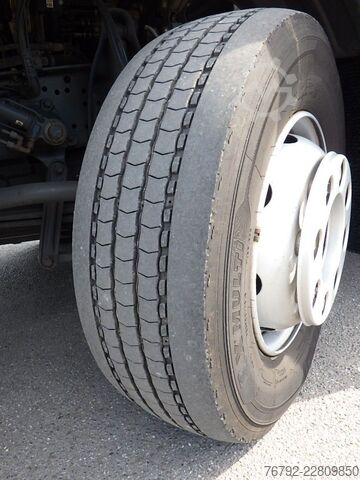 Ciężarówka z płaską platformą MERCEDES-BENZ 1330 L Atego4 Pritsche 7,2m/LBW/Edscha/AHK/Klima