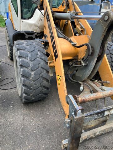 Ładowarka kołowa LIEBHERR L506C