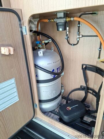 Kamper MALIBU Van 640 LE RB Coupe, Automatik, 160PS