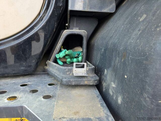 Irroratrice per pesticidi FENDT Spritze Rogator 655 D, 2 Teilbreite, 6.000+500 L