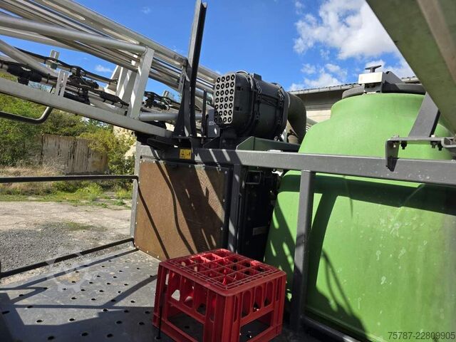 Irroratrice per pesticidi FENDT Spritze Rogator 655 D, 2 Teilbreite, 6.000+500 L