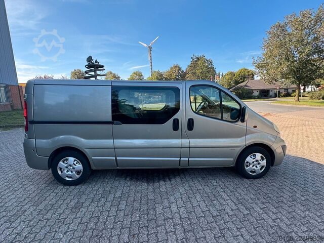 Skåpbil OPEL Vivaro Kasten L2H1 Doppelkabine *Navi*AHK