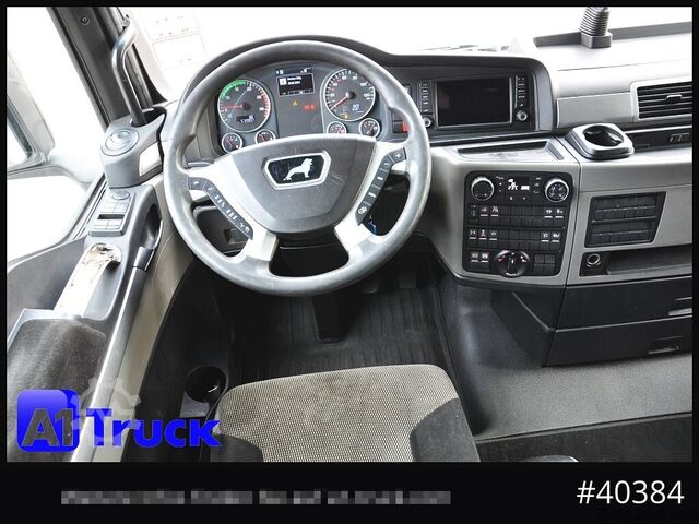 Nagy térfogatú nyergesvontató MAN TGX 18.500 XXL Low, Inarder Navi Standklima,