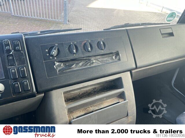 Transporter mit Kipper Mercedes-Benz Vario 816 D 4x2 Doka, 2x AHK, Meiller Kipper