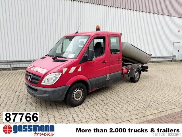Aangepaste bestelwagen Mercedes-Benz Sprinter 310 CDI 4x2 Doka, Hinterkipper