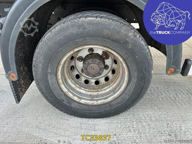 Nissan NT500 150.65 frigorific Nissan NT500 150.65 frigo