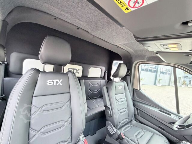 Veetransporter RENAULT Master STX 5 Sitzer Haras ex. Lang