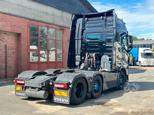 Standard dragbil VOLVO FH500 6x2 Lift/Lenk Euro6 I-ParkCool ACC