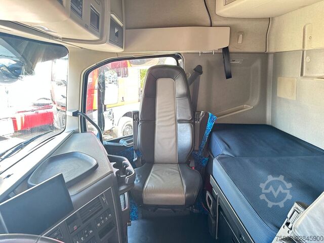 Standard dragbil VOLVO FH500 6x2 Lift/Lenk Euro6 I-ParkCool ACC