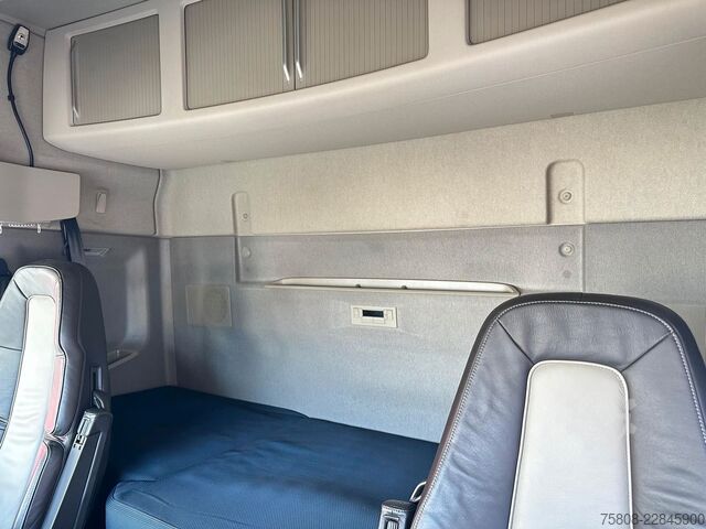 Standard dragbil VOLVO FH500 6x2 Lift/Lenk Euro6 I-ParkCool ACC
