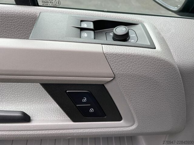 Minibuss MAN TGE 3.180 Kombi L3H2 LEDER STANDH ACC NAVI SITZH