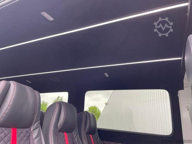 Minibuss MAN TGE 3.180 Kombi L3H2 LEDER STANDH ACC NAVI SITZH