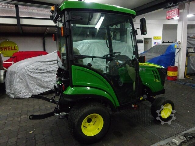 Kommunalschlepper John-Deere 1026R Hydrostat, Allrad