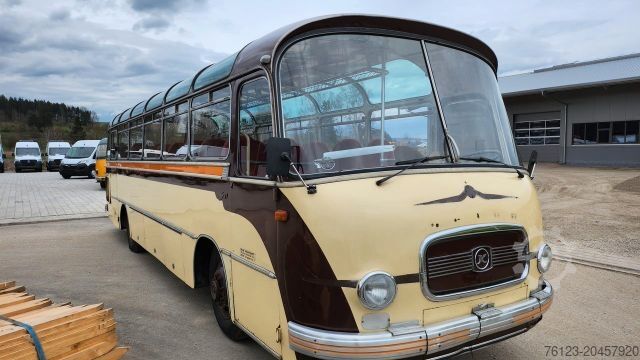 Überlandbus SETRA Kässbohrer Setra S 11