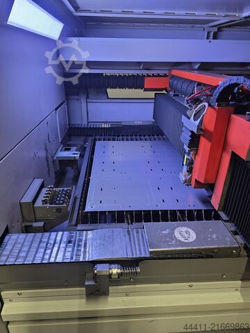 Lézervágógép Bystronic ByAutonom 3015 4400 Watt