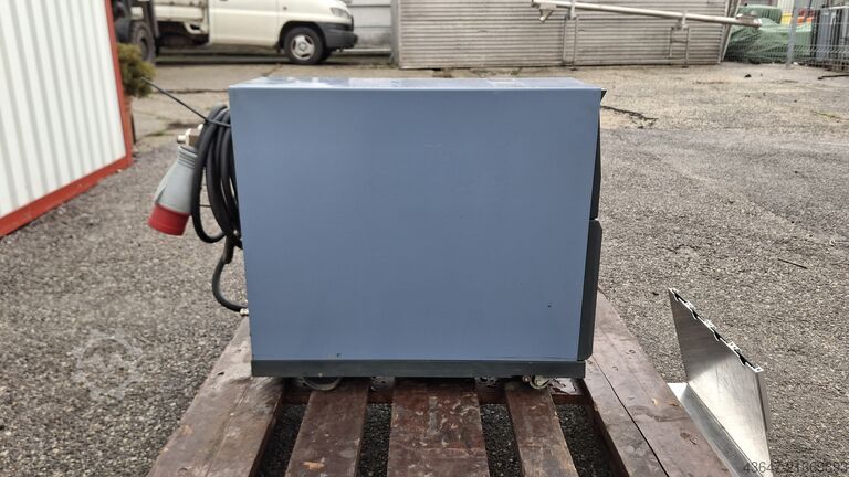 Heating & cooling unit HB‑Therm HB‑100 U1