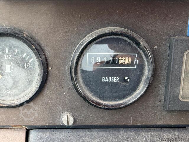 Wheeled asphalt paver Dynapac F121-6W