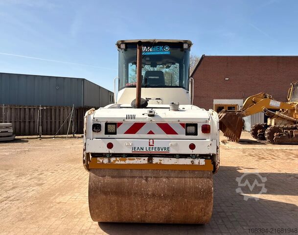 Tandemwals Caterpillar CB434D