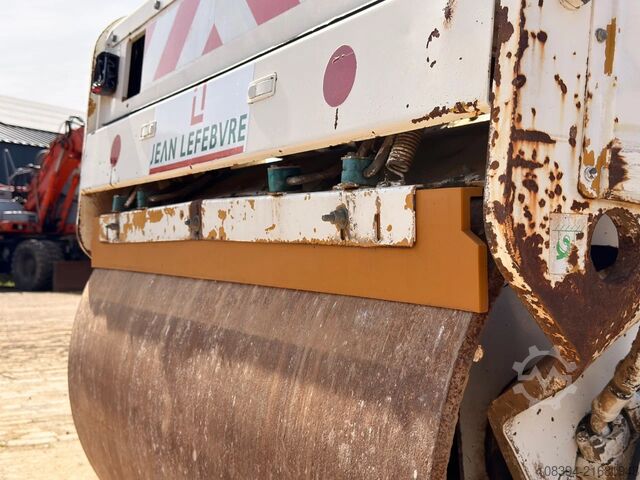 Tandemwals Caterpillar CB434D