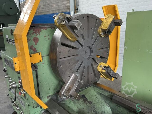 Horizontale draaibanken TOS SU 100 x 3000 TOS SU 100 x 3000