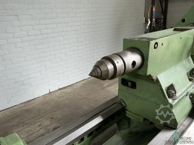 Horizontale draaibanken TOS SU 100 x 3000 TOS SU 100 x 3000