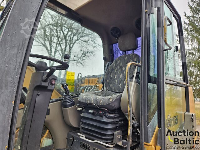 Wheel excavator Case WX 165