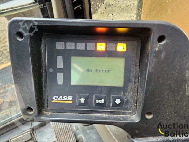 Wheel excavator Case WX 165