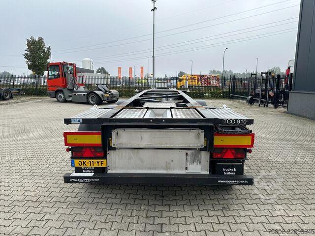 Transport de conteneurs Van Hool 20FT ADR CHASSIS / empty weight 3.300kg / SAF D...