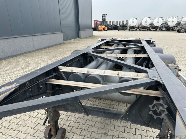 Transport de conteneurs Van Hool 20FT ADR CHASSIS / empty weight 3.300kg / SAF D...