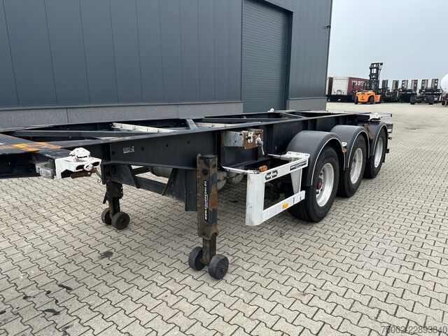 Transport de conteneurs Van Hool 20FT ADR CHASSIS / empty weight 3.300kg / SAF D...