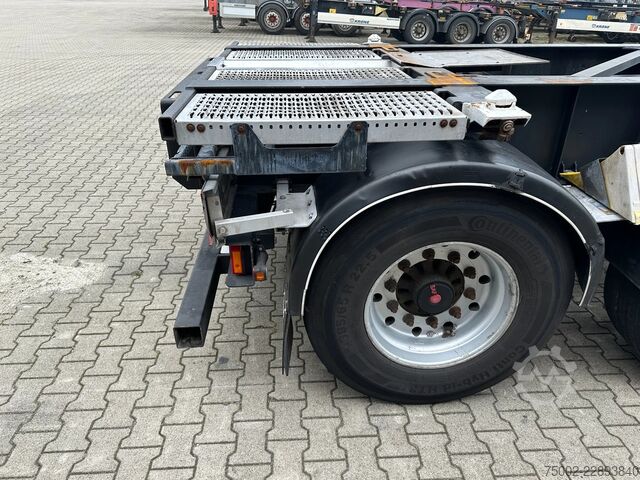 Transport de conteneurs Van Hool 20FT ADR CHASSIS / empty weight 3.300kg / SAF D...
