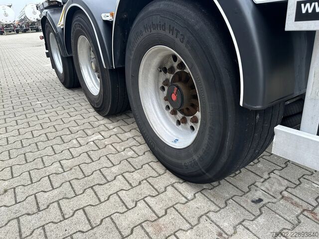 Transport de conteneurs Van Hool 20FT ADR CHASSIS / empty weight 3.300kg / SAF D...