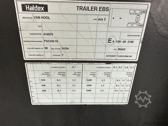 Transport de conteneurs Van Hool 20FT ADR CHASSIS / empty weight 3.300kg / SAF D...