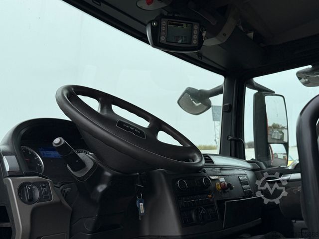 Skraldevogn MAN 26.320 6x2 Zoeller Medium X2EC 23