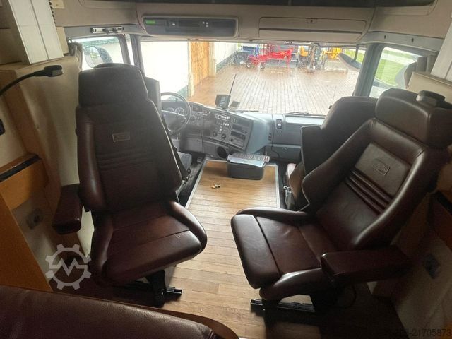 Kreaturvogn SCANIA Pferdetransporter