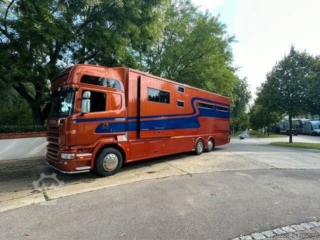 Kreaturvogn SCANIA Pferdetransporter
