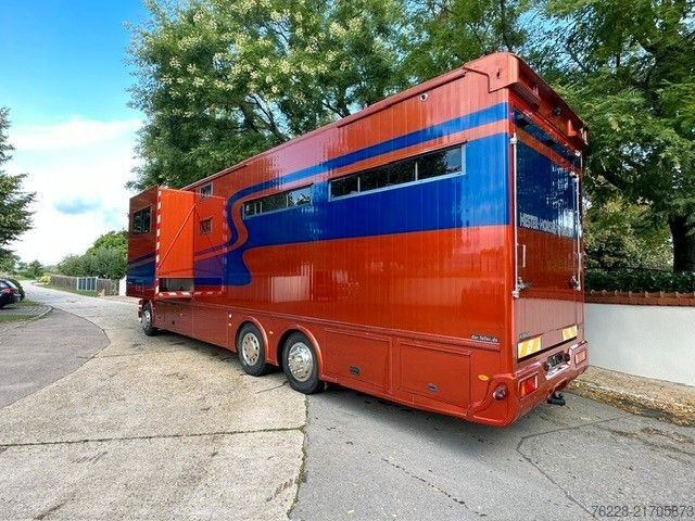 Kreaturvogn SCANIA Pferdetransporter