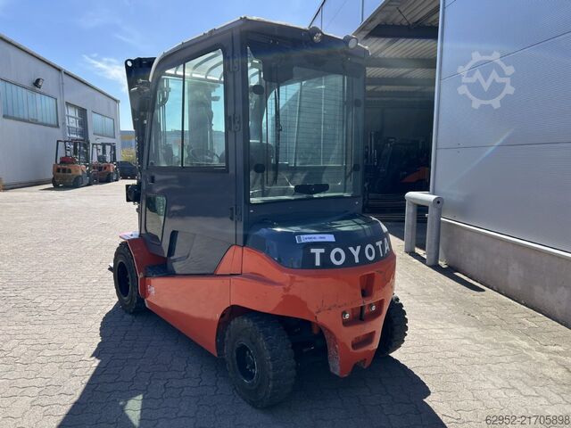 Elektro 4 Rad-Stapler Toyota 8 FBMT 45