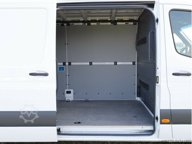 Van Mercedes-Benz Sprinter315 KA,L2H1,MBUX,Klima,Tempomat