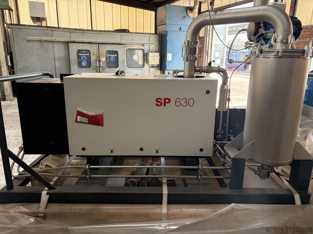 Bomba de vácuo OERLIKON LEYBOLD VACUUM SP 630 F incl. ATEX