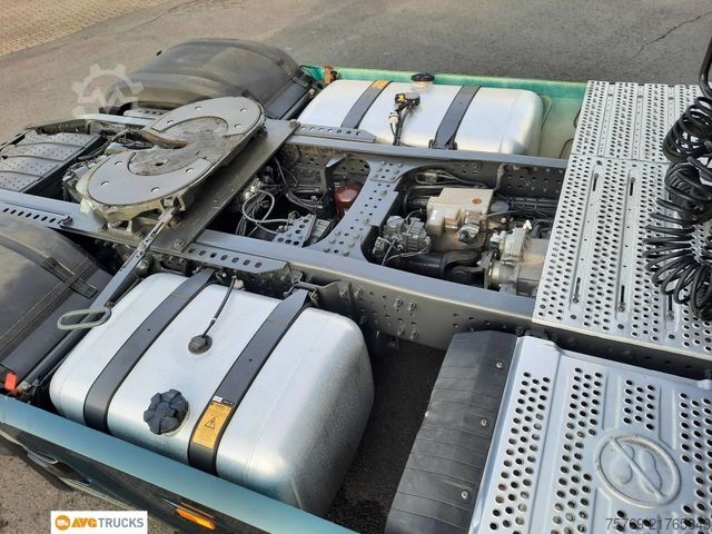 Nagy térfogatú nyergesvontató MERCEDES-BENZ 1851 LS Giga Retarder Standklima ATM bei 381 TKM